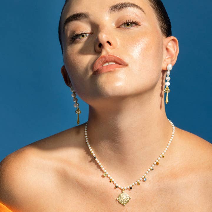 Luxenter - Wholesale Dangle Earrings - Pendientes Luxenter de Plata de Ley 925 y Perla Blanca acabado oro 18k - Thydo3