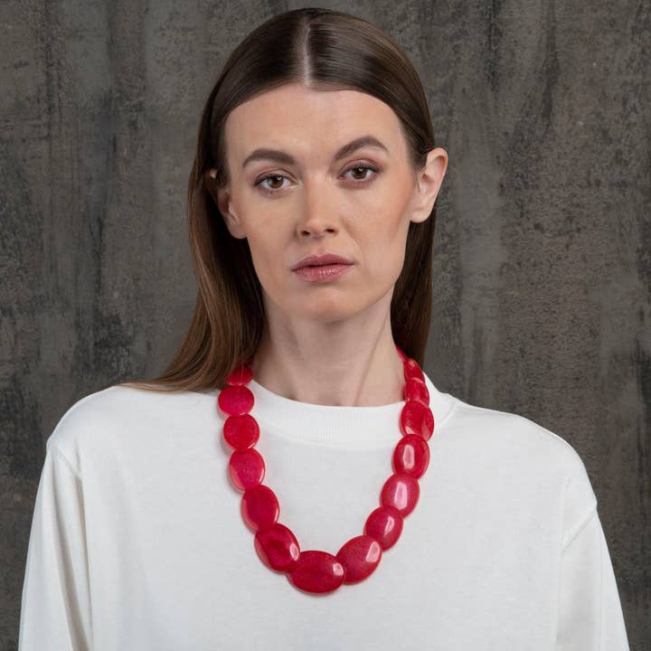 Namana – wholesale Beaded/pearl necklace – Long Bright Pink Chunky Statement Necklace for Women