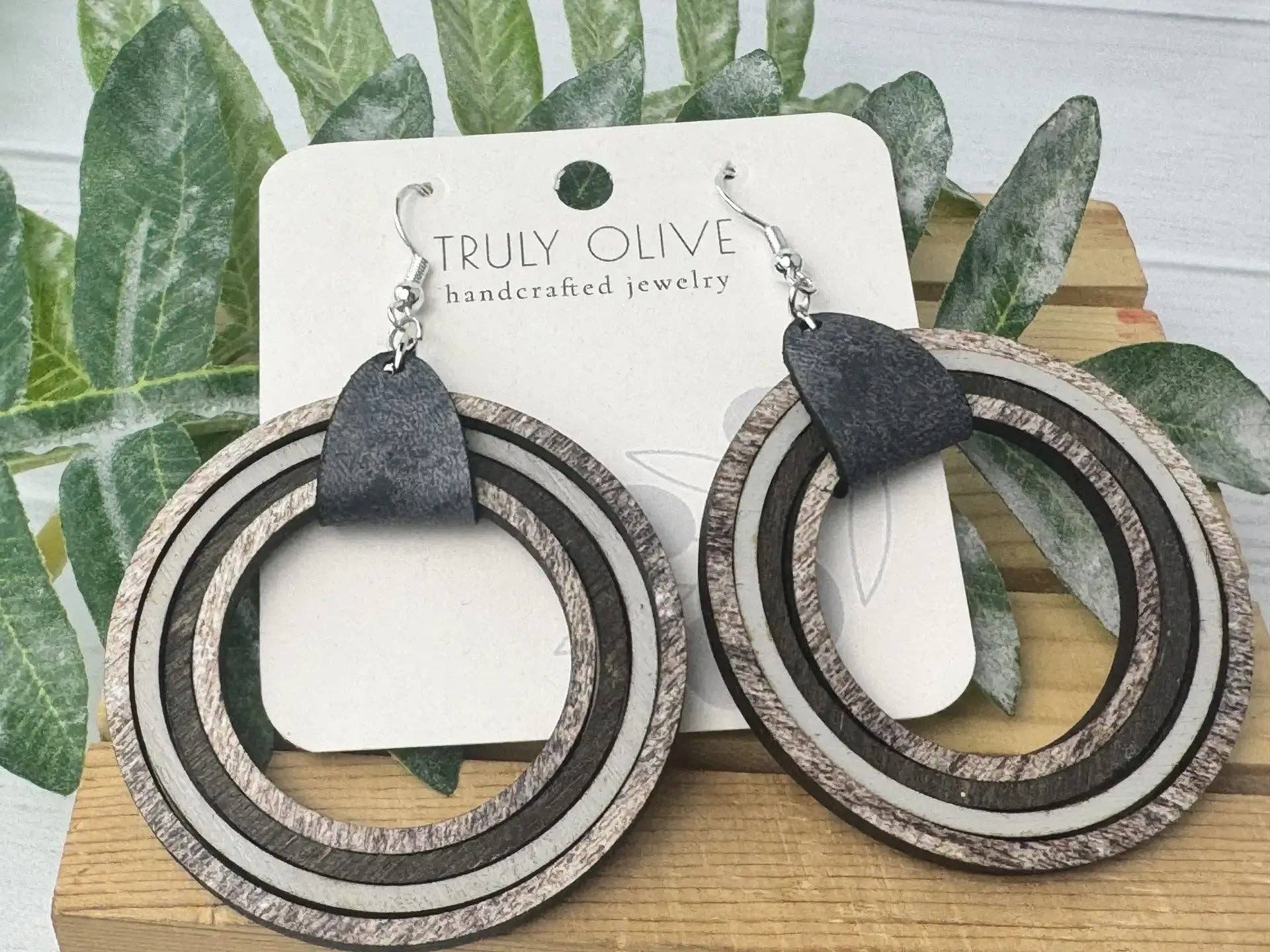 Truly Olive - Vente Boucles d'oreilles pendantes - Boucles d'oreilles créoles bohèmes en bois1