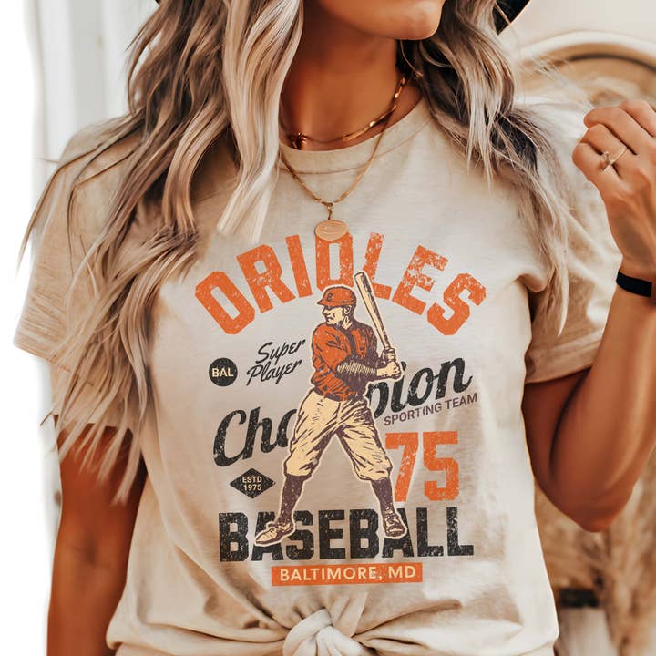 T-shirt Orioles Vintage en gros pour l'équipe de baseball - Livraison rapide pour la vente par Limeberry Designs