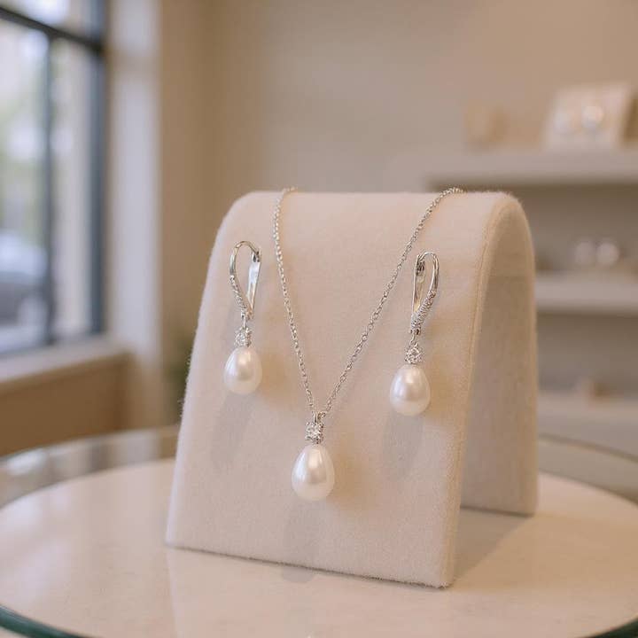 Athena Bridal Jewellery – wholesale Jewellery set – CZ COLLECTION - EXQUISITE FRESHWATER PEARL SET -CZNK219 SILV7