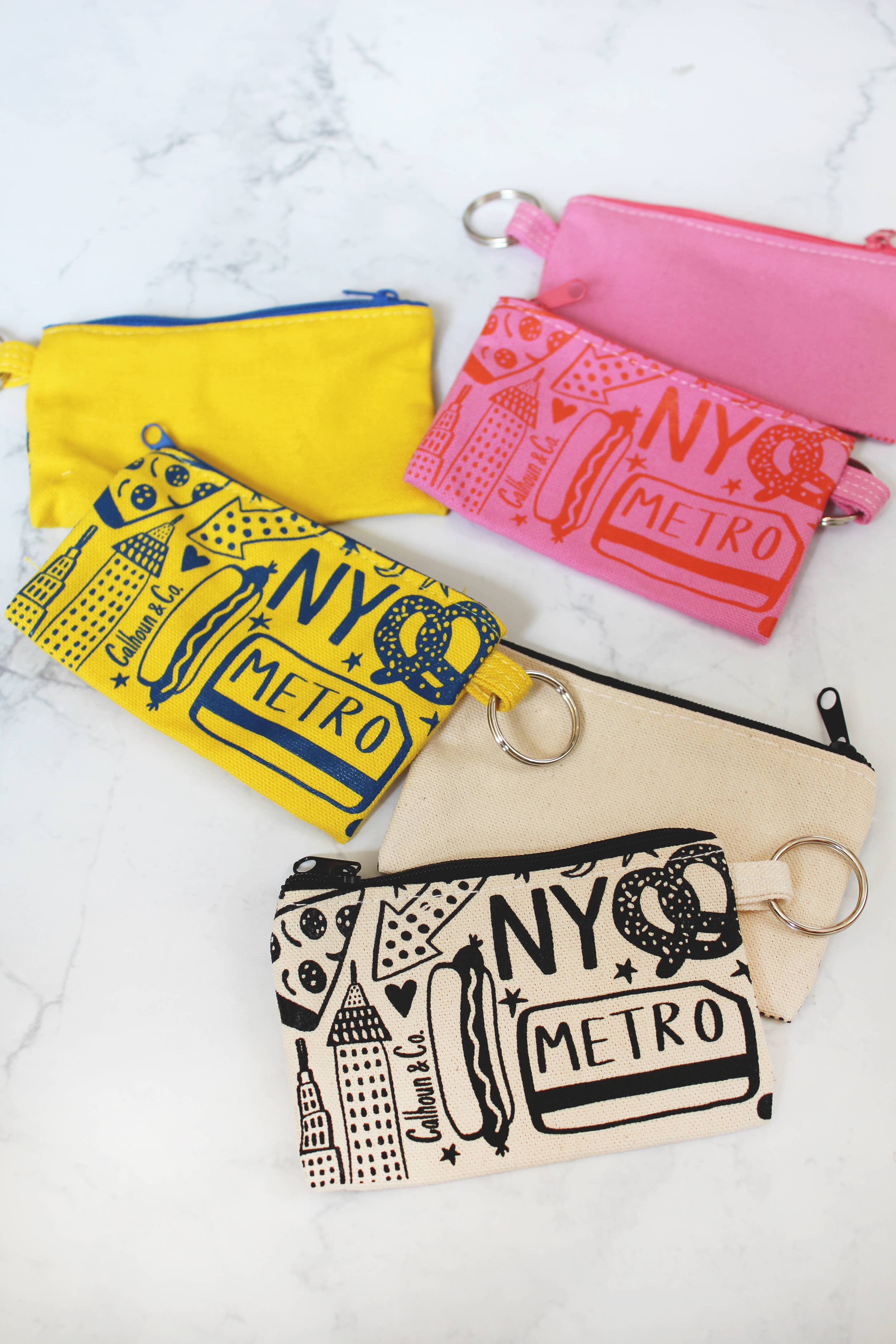 Calhoun & Co. – Engroshandel Posetaske - Dame – New York lynlåsetui til kort med nøglering2