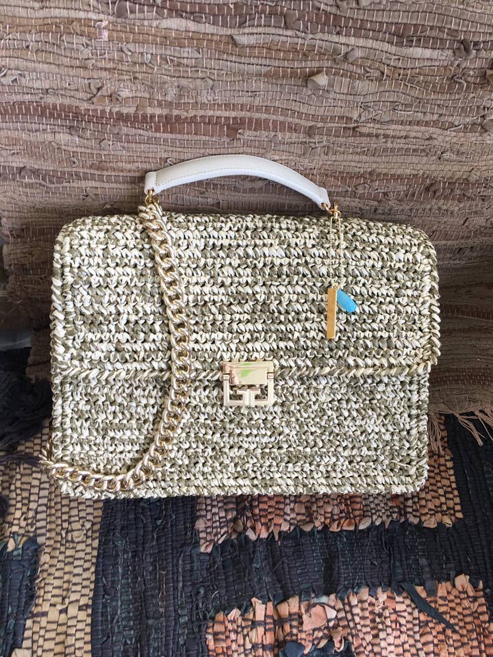 Borsa Tote All'Uncinetto a Mano Khaki e Bianco in Rafia - Selini per la vendita all'ingrosso da parte di SIBYLLADELPHICA