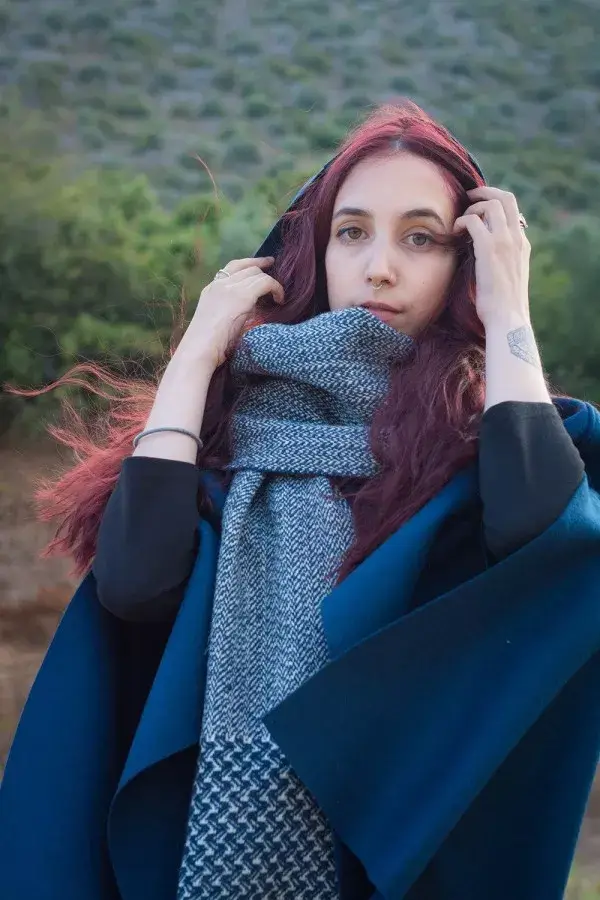 Chicoração – Cachecol - Mulher por atacado – Cachecol de lã Azul Óleo com Padrão Andorinha3