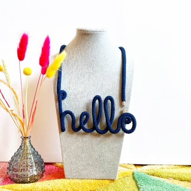 Handmade by Tinni - Wholesale Geweven ketting - The Hello Word Necklace - Handgemaakt door Tinni16