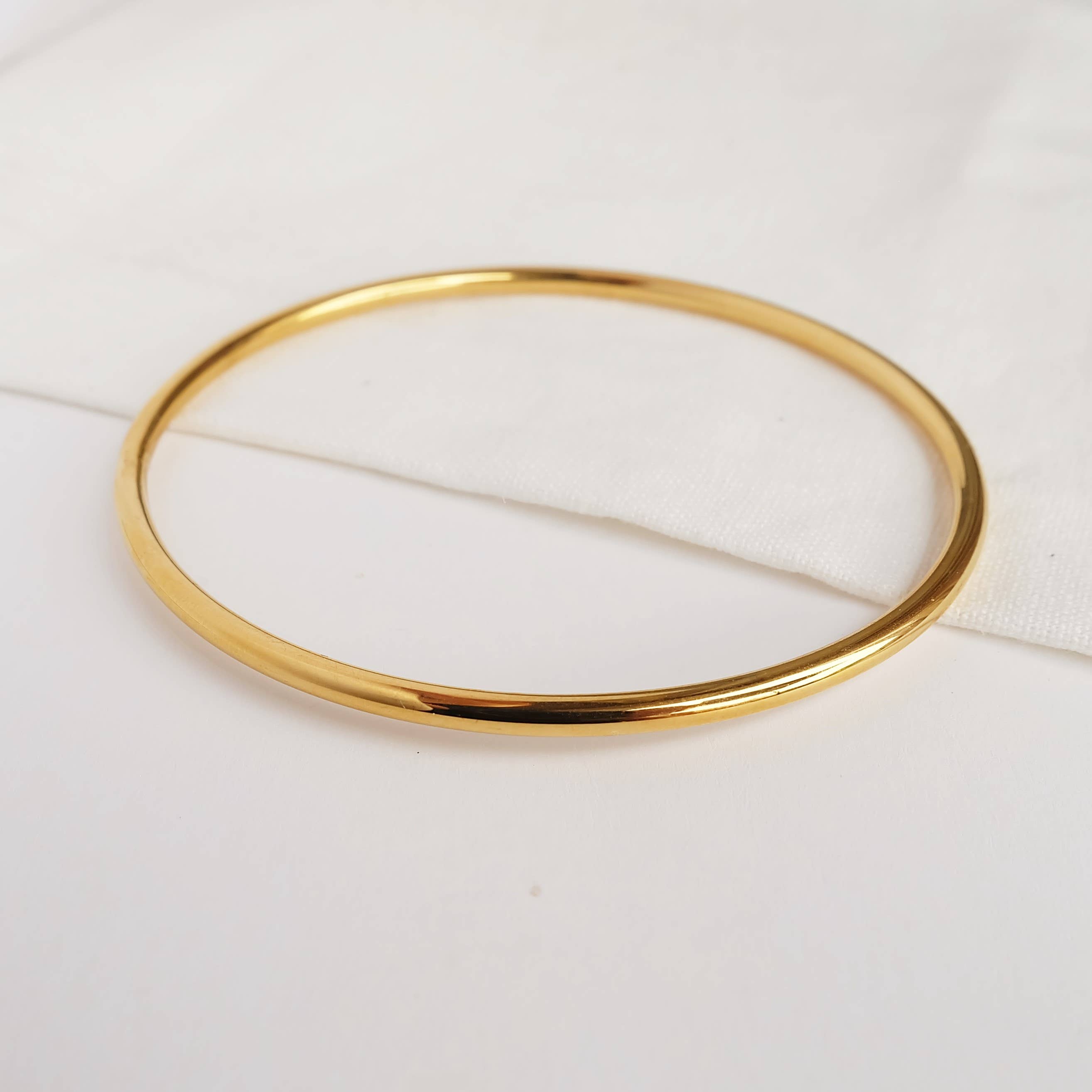 Augusta Jewellery – wholesale Bangle bracelet – Plain Gold Bangle Bracelet1