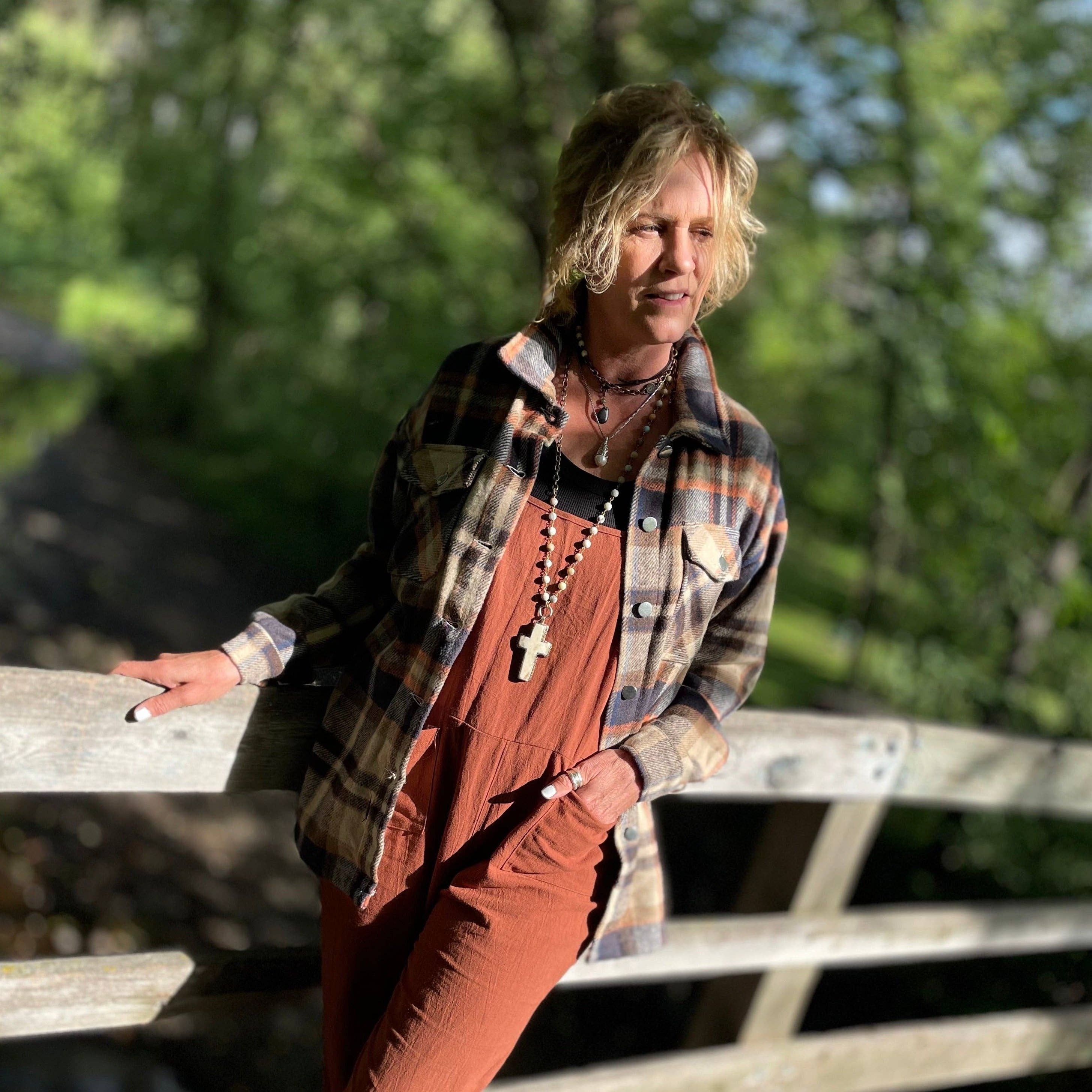 Óxido. Camisa chaqueta de franela a cuadros en tonos óxido de venta al por mayor en Faire9