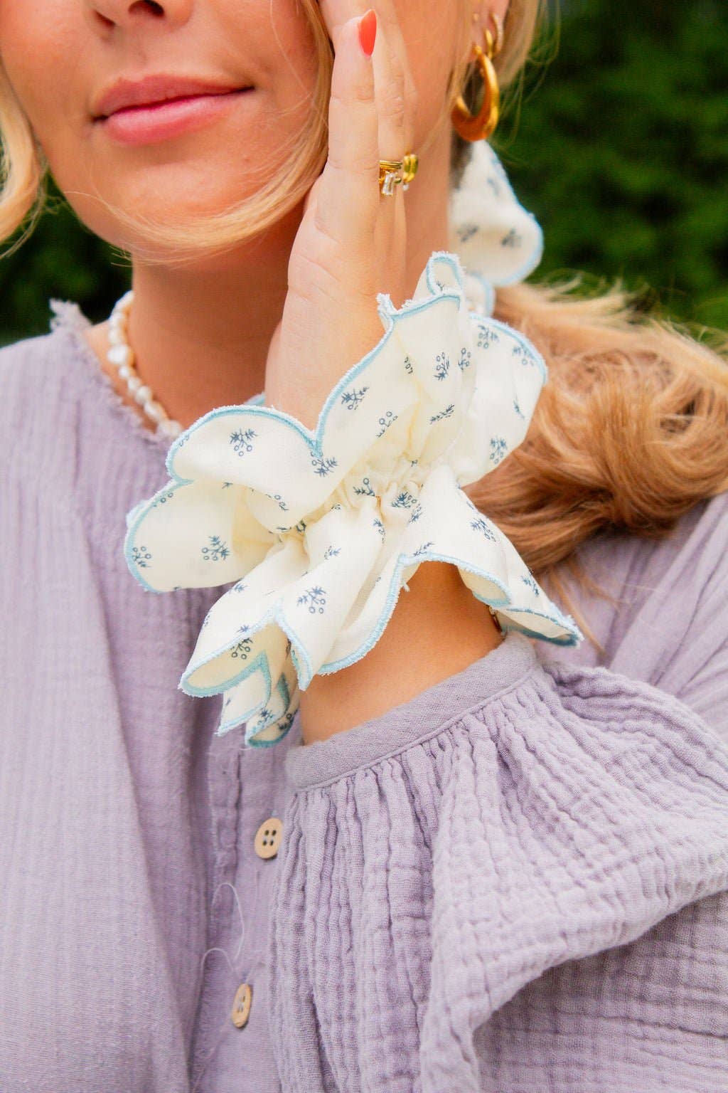 Shop Andi - Wholesale Scrunchie - Women's - Scallop Double Ruffle Scrunchie2