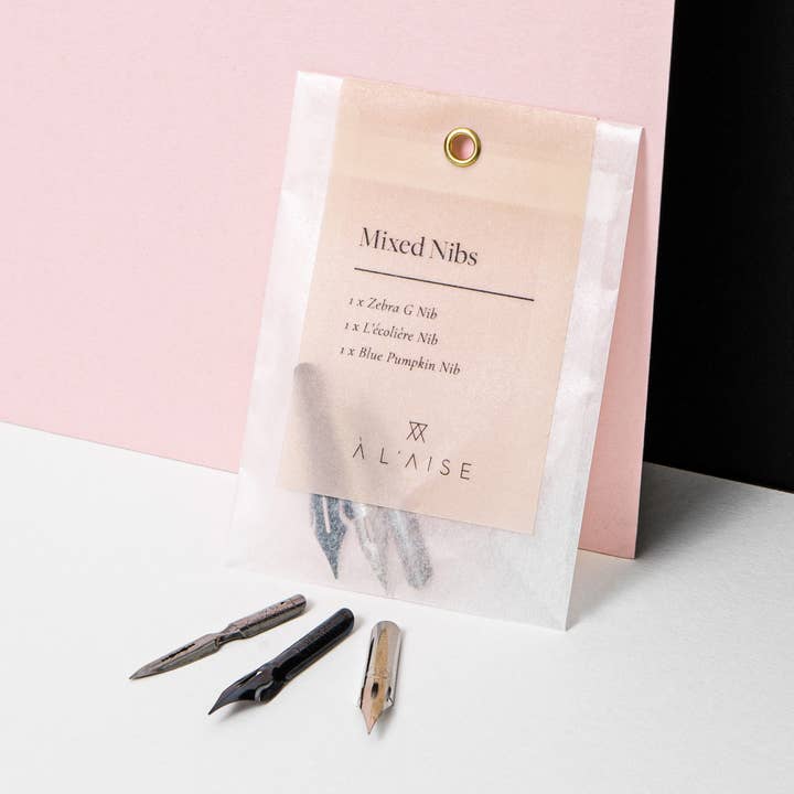 Set of 3 mixed Calligraphy Nibs - Modern Calligraphy for wholesale by À L'AISE LTD