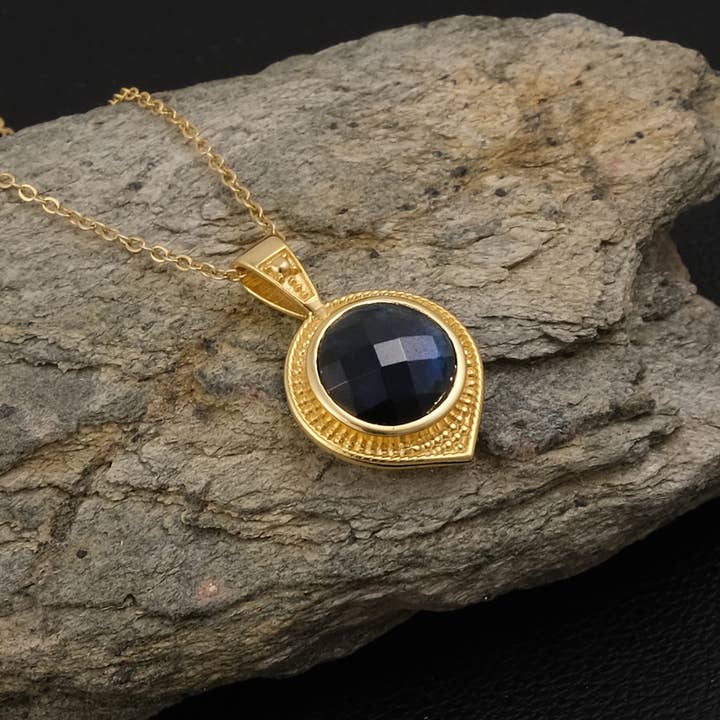 El Joyero - Wholesale Pendant/charm necklace - Iolite Gemstone Teardrop Elegance Gold Plated Chain Necklace