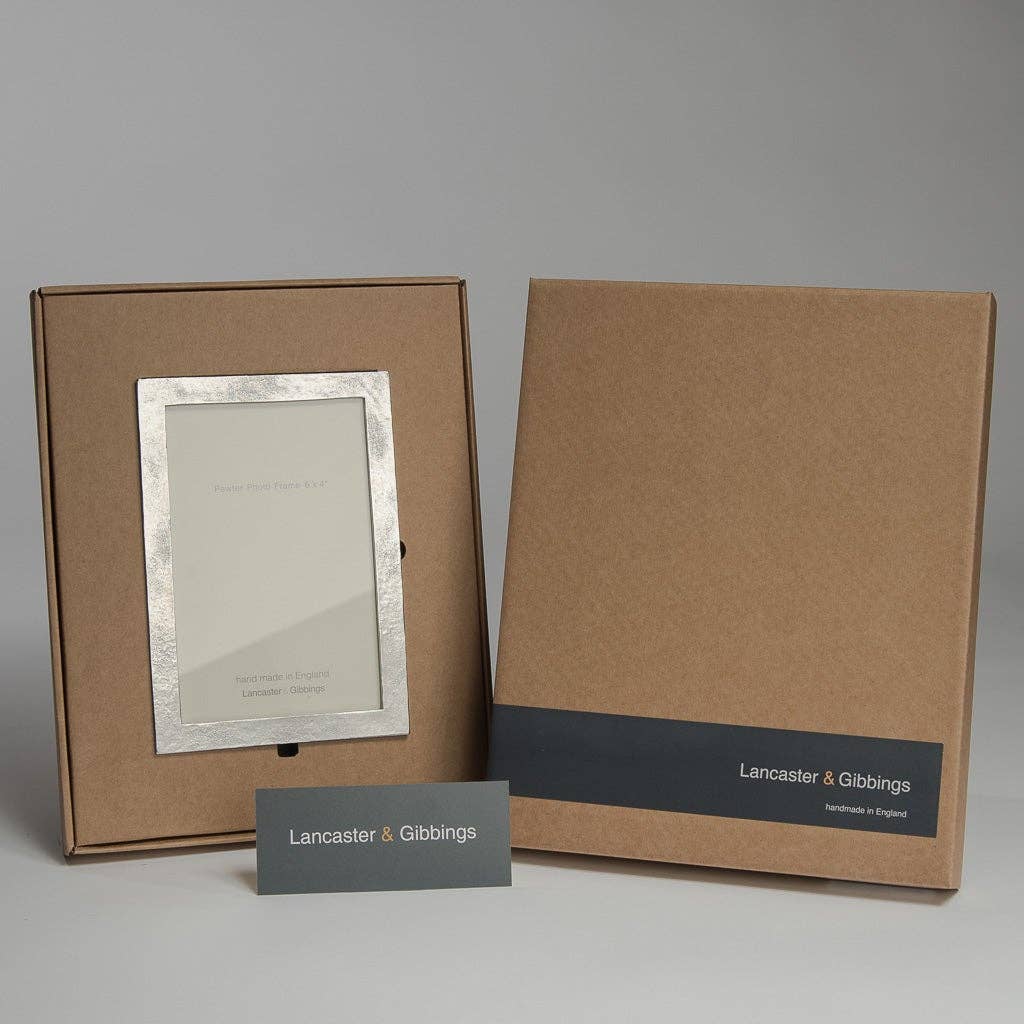 Lancaster and Gibbings - Wholesale Picture Frame - Sandstone No1 Hand Cast Pewter Photo Frame4