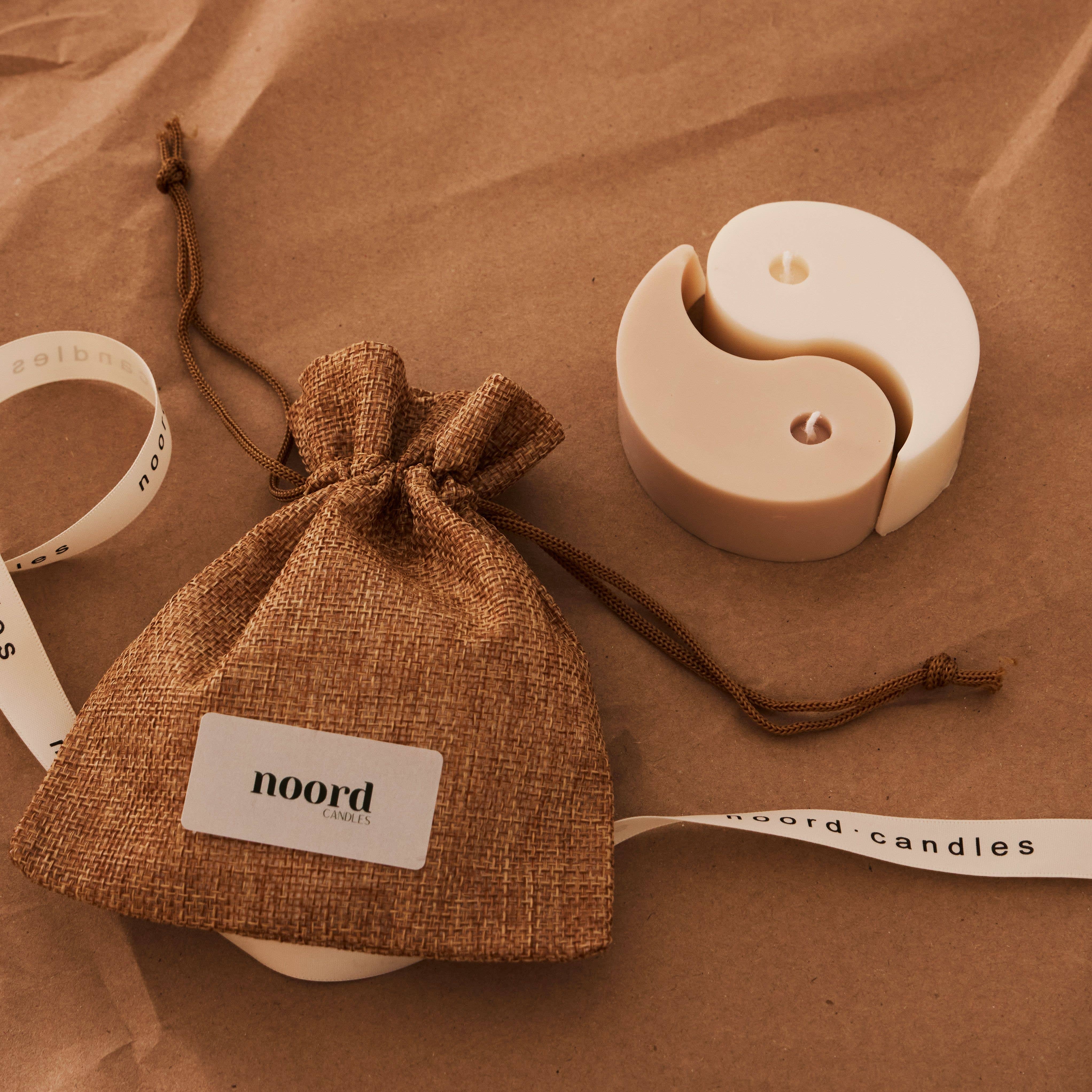 Noord Candles – wholesale Novelty candle – YING YANG candle3