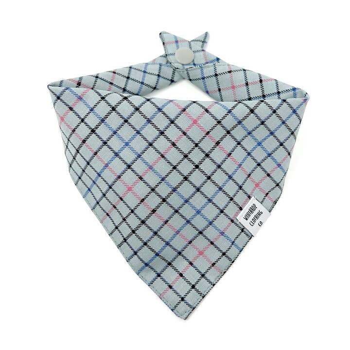 Bandana per cani in tartan Winthrop per la vendita all'ingrosso da parte di Winthrop Clothing Co.