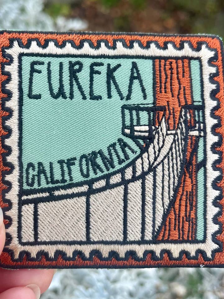 Écusson Eureka - Écusson carré brodé de 3" à thermocoller pour la vente par Pen+Pine