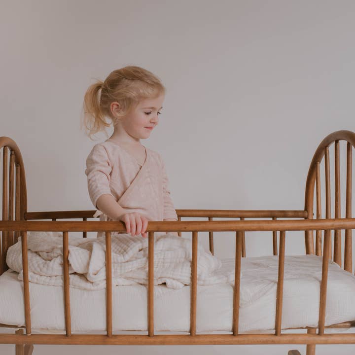 Bloom - Wholesale Cot/Crib Sheets - Organic Gauze Crib Sheet5