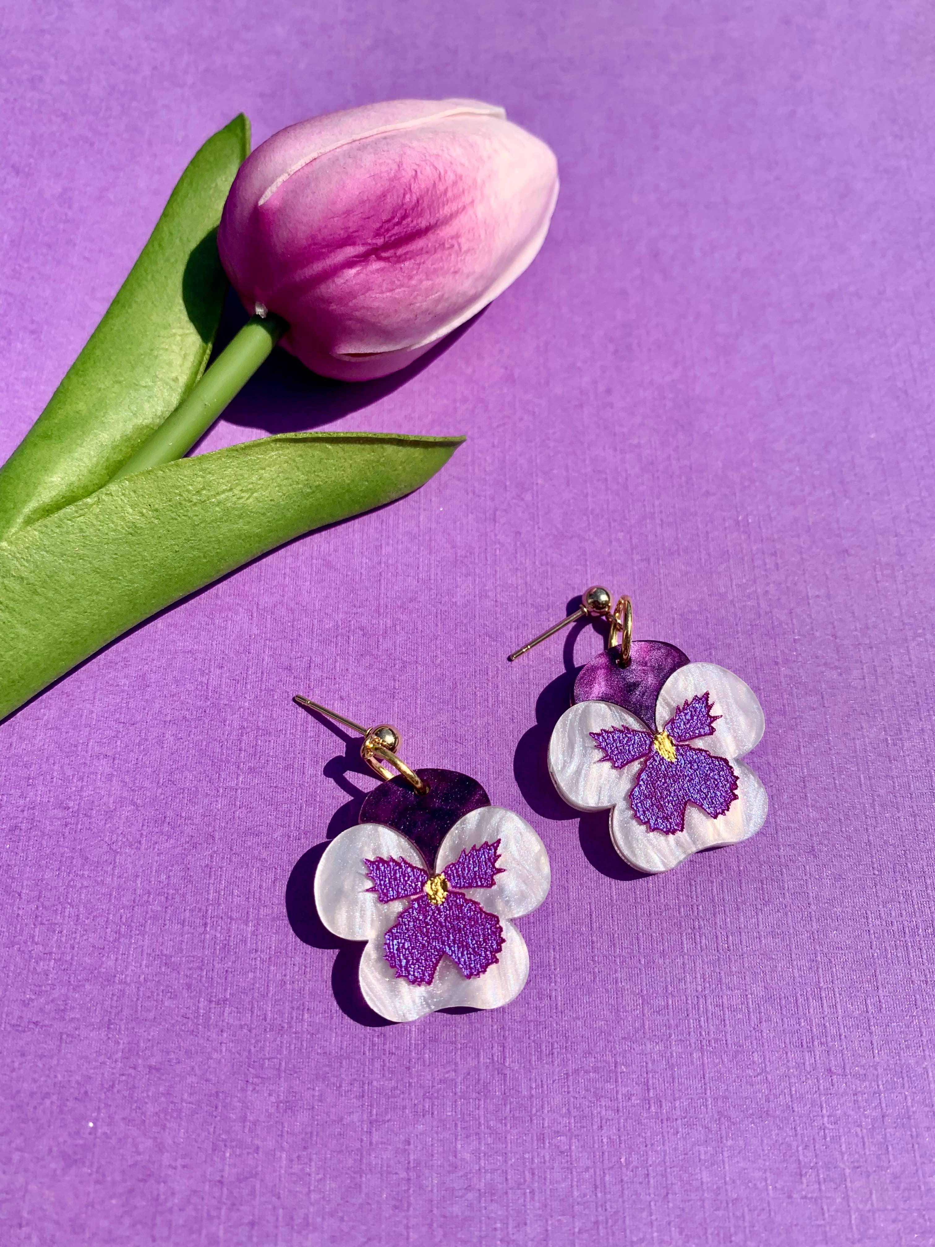 Not Picasso – wholesale Stud/post earrings – Mini Pansies