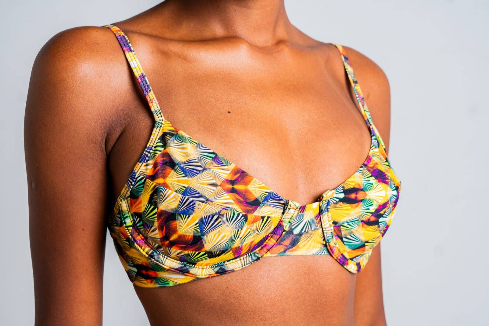 L'ACQUARELLA – wholesale Two-piece swimsuit – Women’s – Reconvexo Half Cup Bikini3