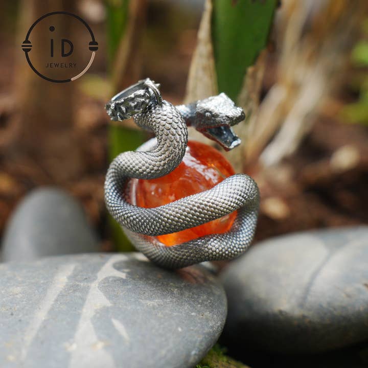 Pendentif serpent en argent sterling 925 avec quartz lodolithe, collier amulette style gothique oxydé — cadeau pour homme (anniversaire ou Noël) pour la vente par idjewelry