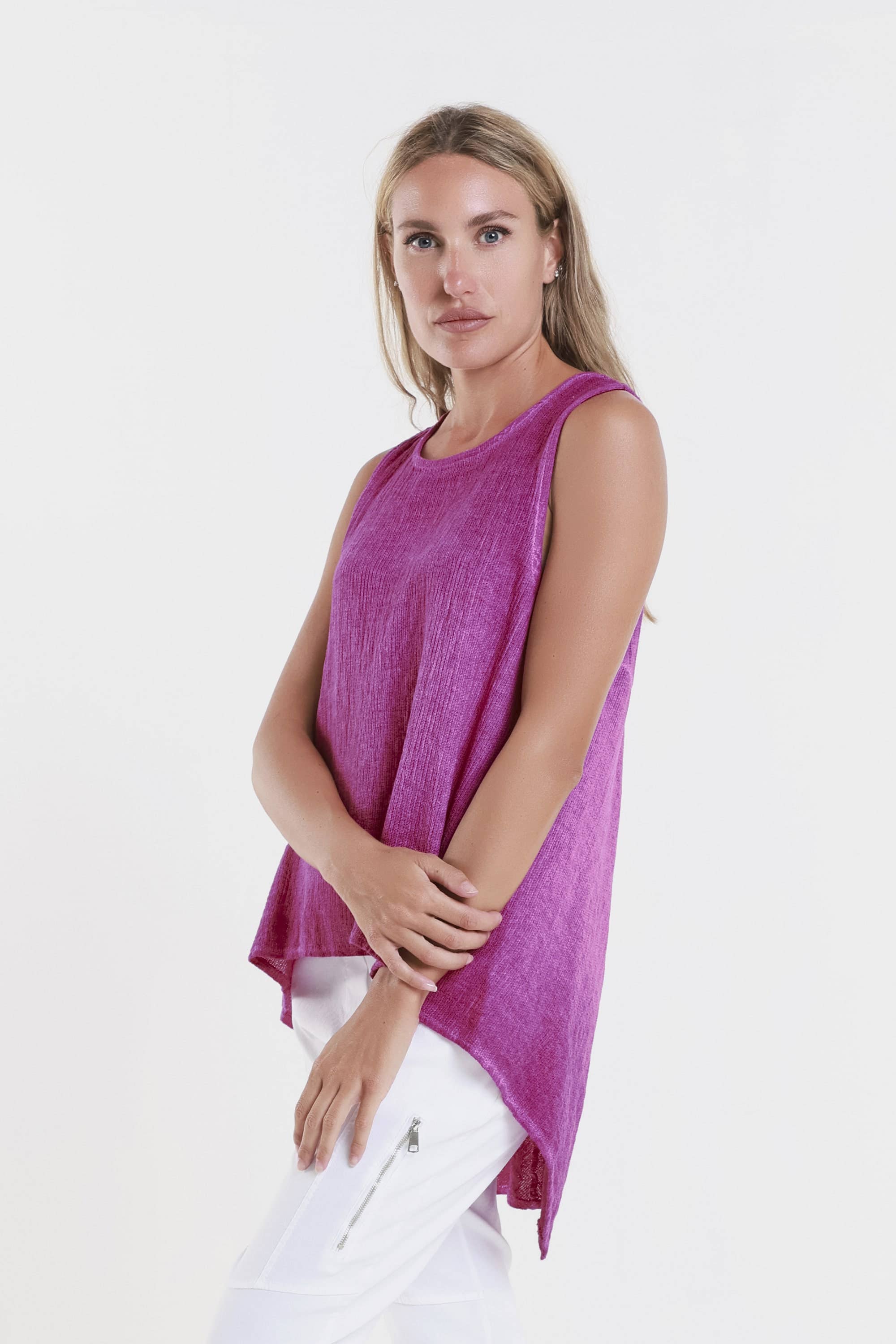 TINA Stephens Italy/Tees By Tina - Wholesale Tank Top - Women's - Lexa Lin-Co Tunic Tank (BT117)38