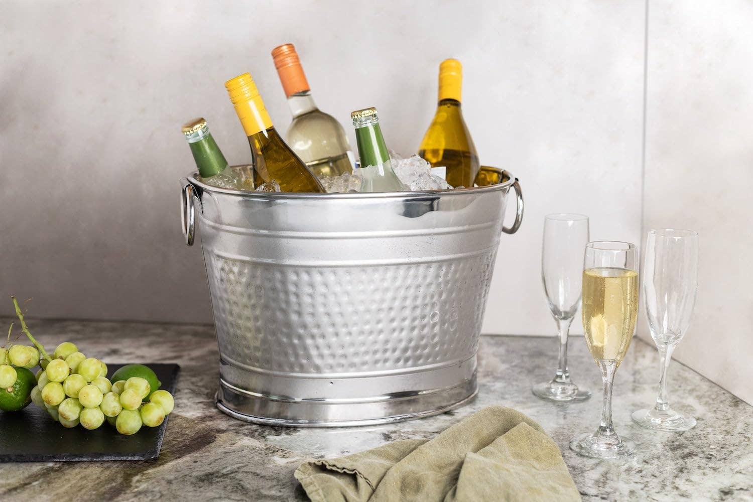 Sol Living - Wholesale Bar Tool - Insulated Beverage Tub for Parties Ice Bucket - 4.9 Gallons2