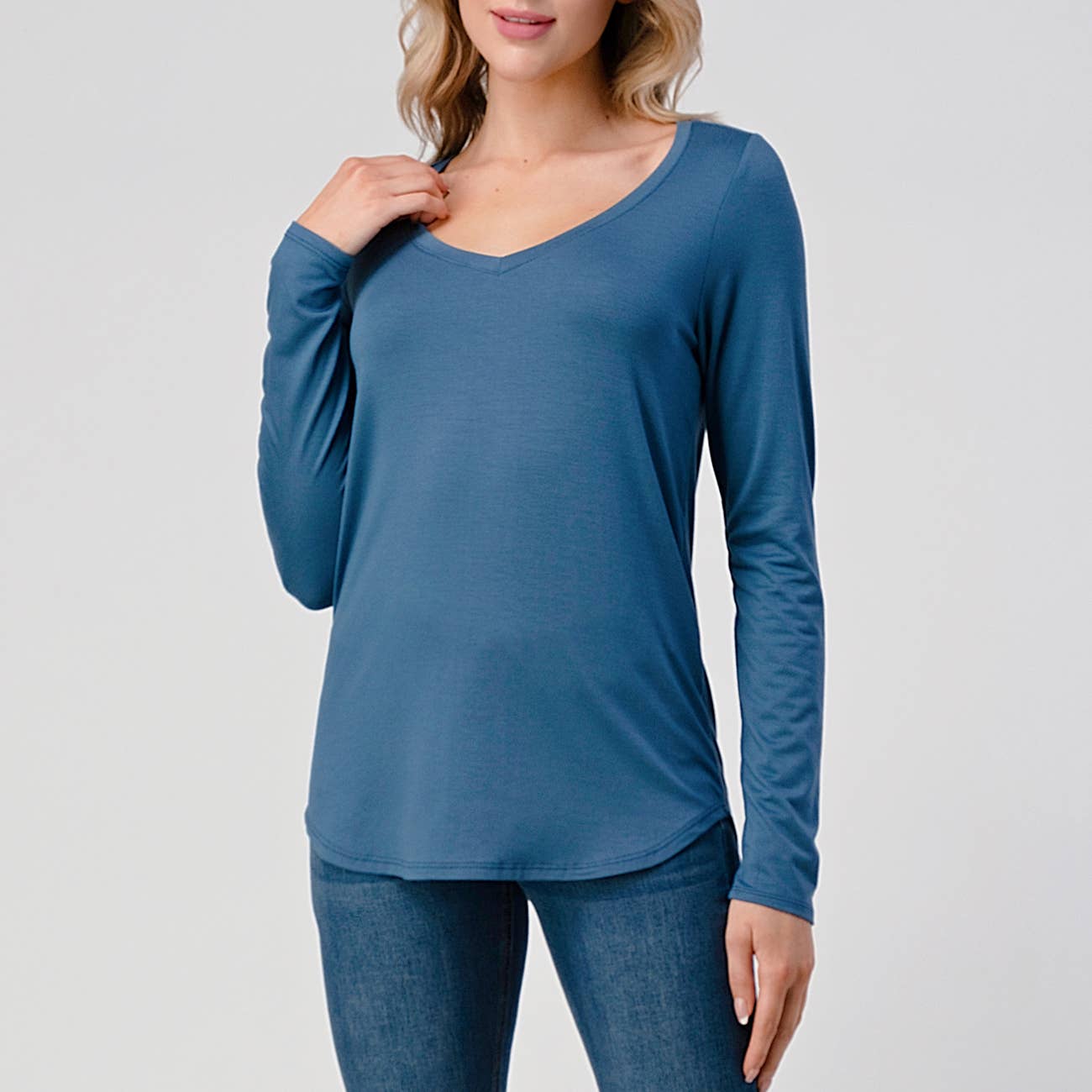 Heimious - Wholesale T-Shirt - Women's - Modal Long Sleeve V-neck Relaxed Fit T-shirt, T2499