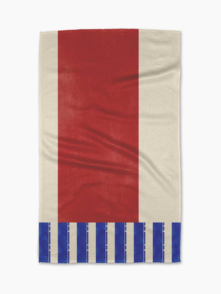 Striped Heart Red for wholesale by Geometry