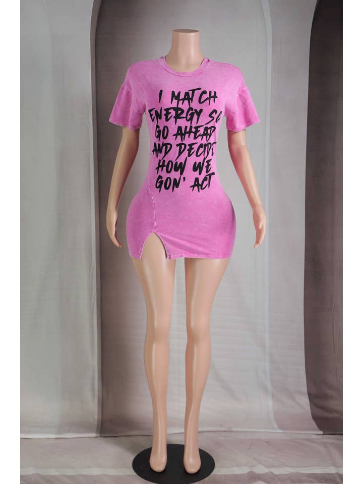 Dalia Studio - Vendita all'ingrosso Vestito - Donna - ABITO T-SHIRT CON STAMPA GRAFICA E SPACCO LATERALE A LAVAGGIO MINERALE