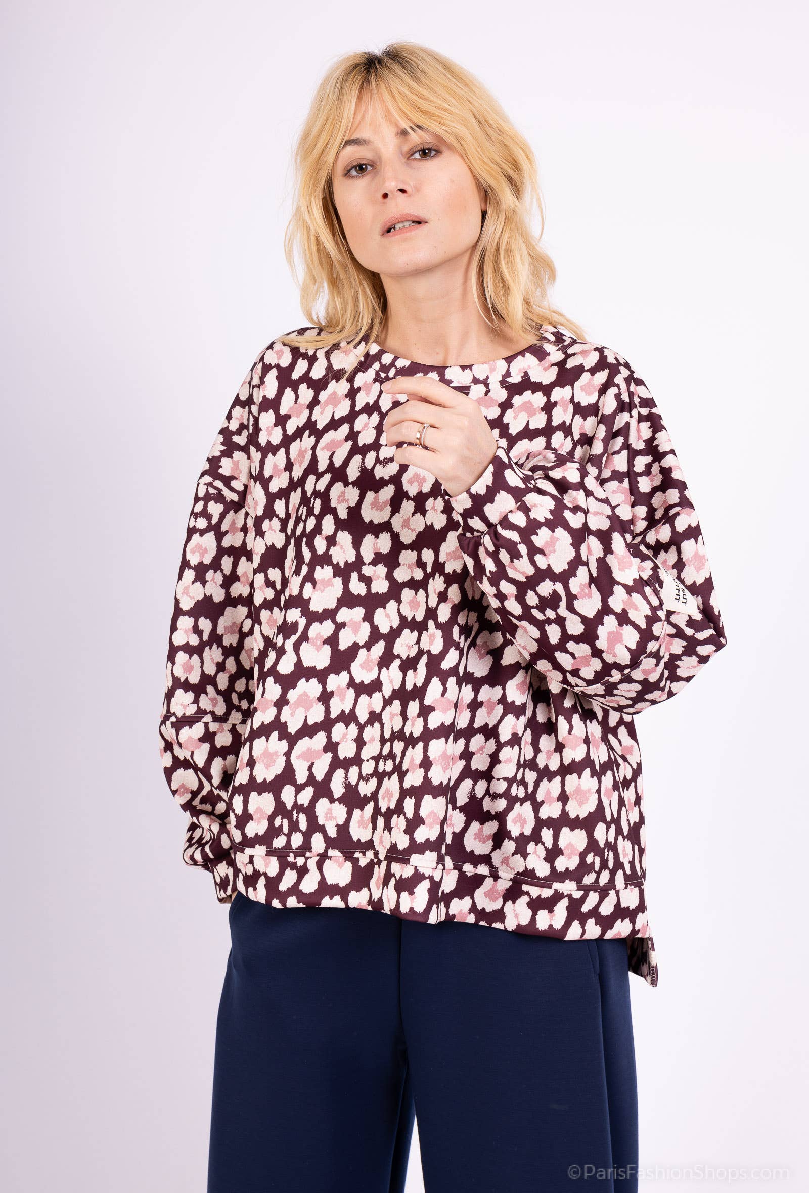 L'Emotion - Wholesale Sweatshirt - Women's - Large Stretch Sweatshirt Round Neck Comfort Floral Pattern1