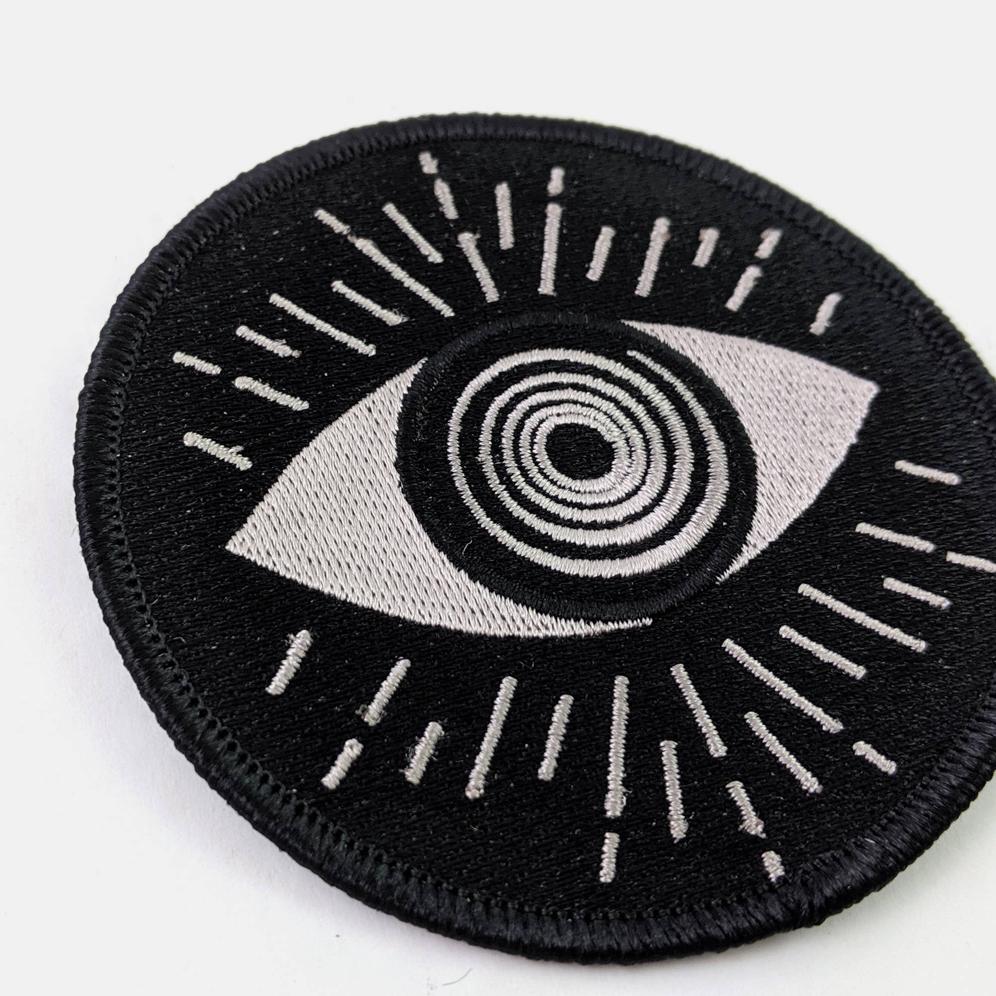 Badaboöm Studio - Wholesale Patch - Eyeball Patch2