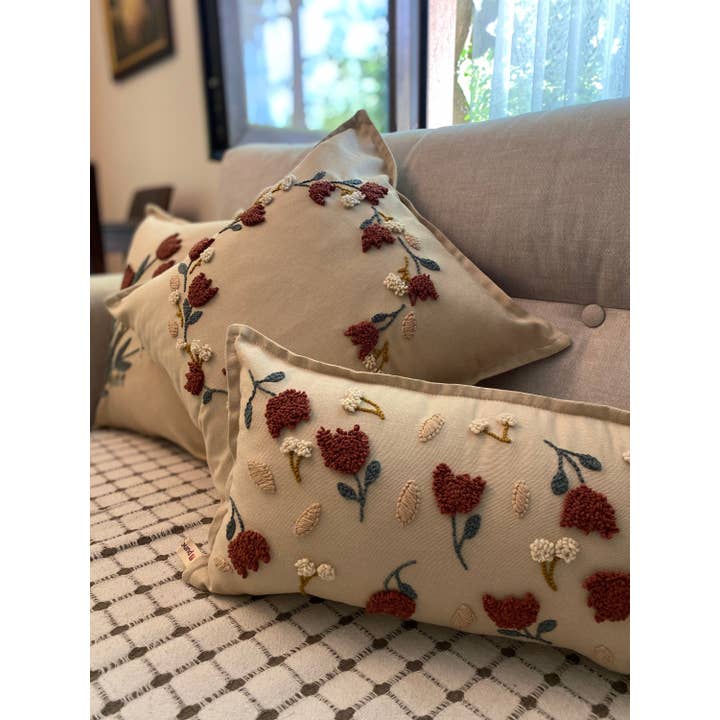 Punch Simple - Wholesale Throw pillow cover - Punch Needle Embroidery Tulip Pillow Cover1