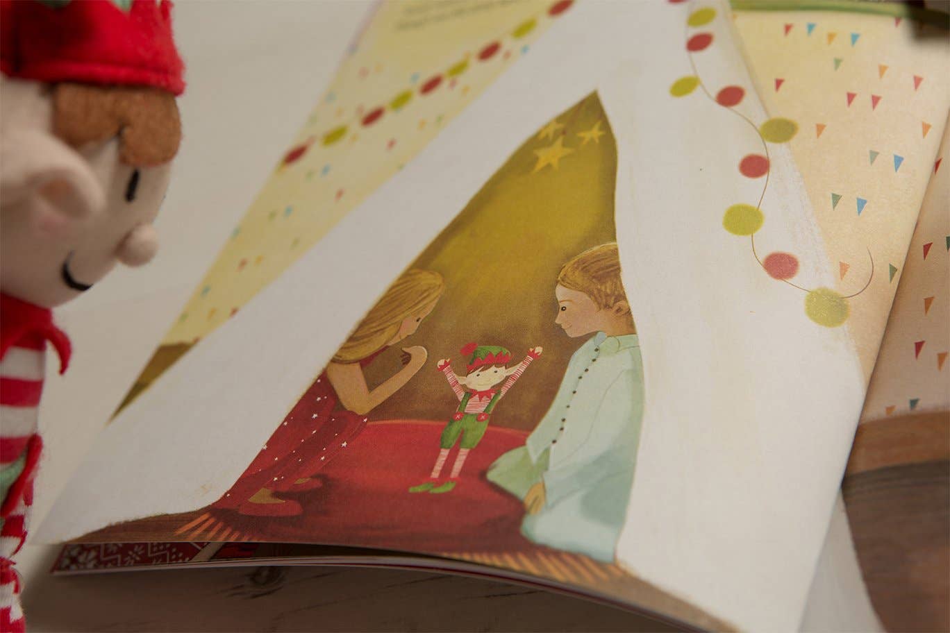 Big Little Toys - Wholesale Preschool Book (3-5) - Elf's First Adventure2