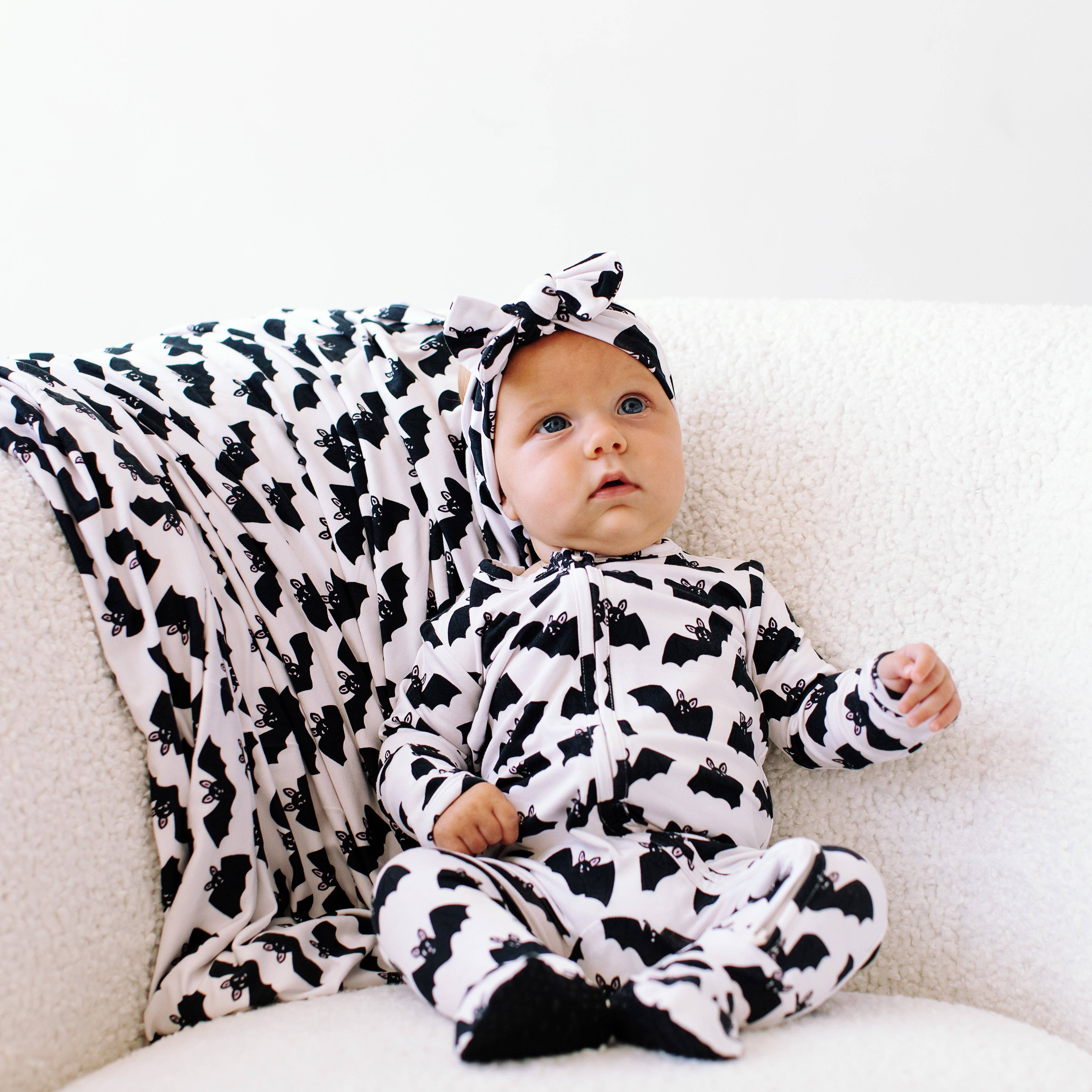 Little Pajama Co. - Wholesale Lounger - Baby - Bats Footed Onesie3