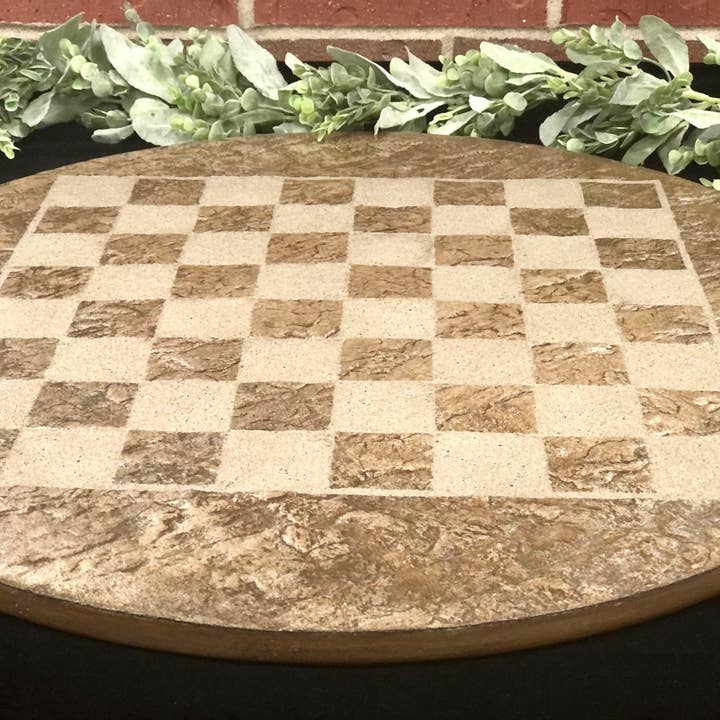 Concrete Resurrection Studios - Vente Jeux de société - Échiquier rotatif en béton texturé en pierre pour usage intérieur ou extérieur9