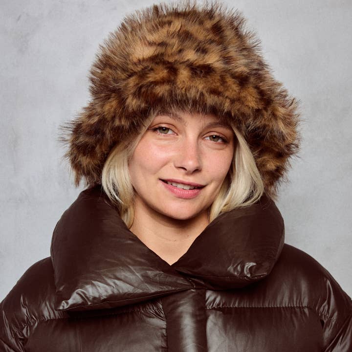 BYREN | ÉLINE L'ATELIER - Wholesale Beanie - Women's - Leopard Faux Fur Russian Hat (Ushanka) MJ211SD6