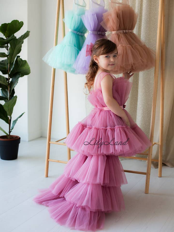 Robe Tutu Barbie pour fille en rose poudré avec train pour la vente par Lilyland