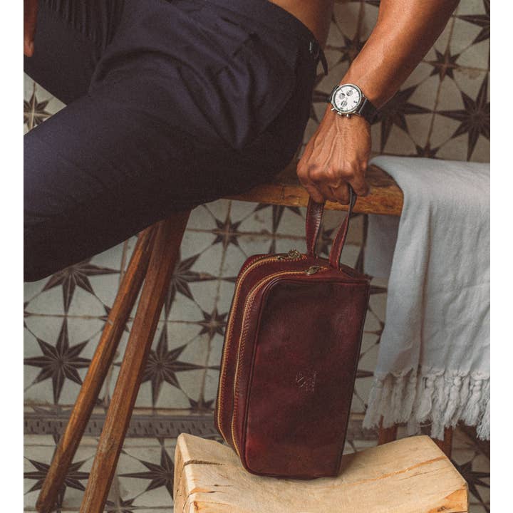 Time Resistance - Wholesale Make-up tas/toilettas - Leren Cosmetica Tas Dopp Kit - All the Kings Men1