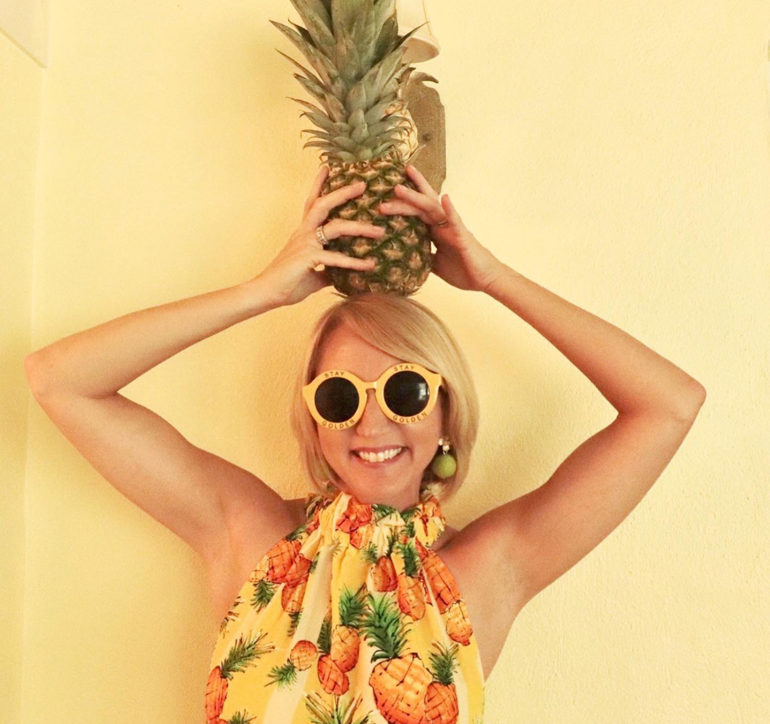 Playhaus - Wholesale Sunglasses - Women's - STAY GOLDEN2