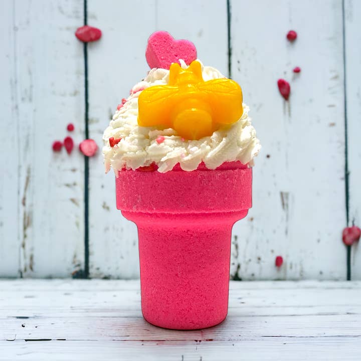 Calla Lily Cosmetics - Wholesale Bath bomb/fizz - Ice Cream Bath Bomb - Pink0