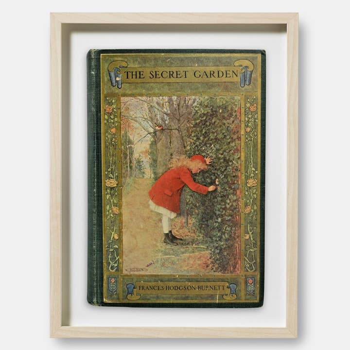 The Curious Desk - Wholesale Poster - The Secret Garden by Frances Hodgson Burnet Book Cover Print