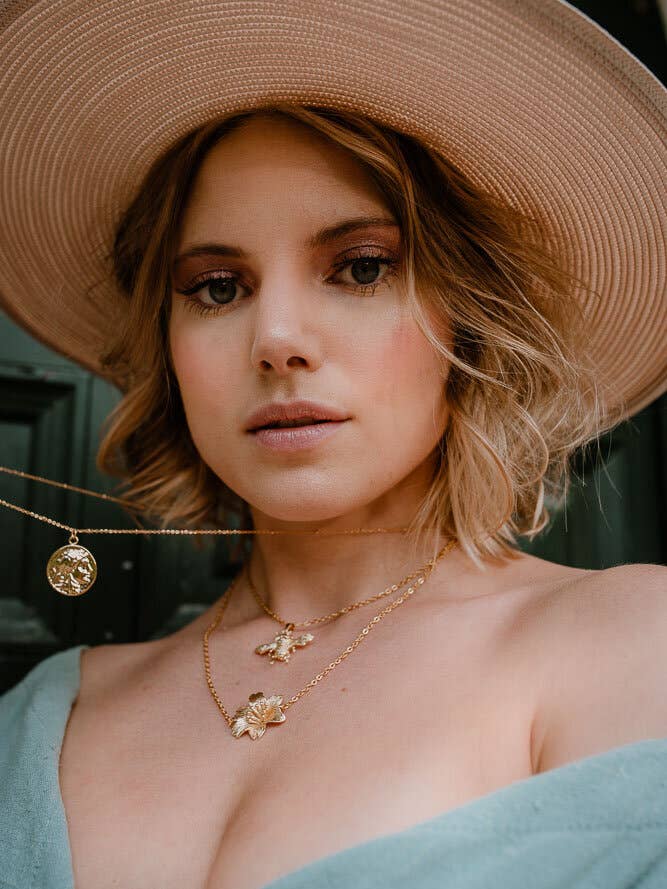 La Romana Necklace for wholesale by Annabelle Hardie