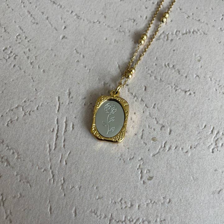 Flora centerpiece necklace for wholesale by ILENE & CO.