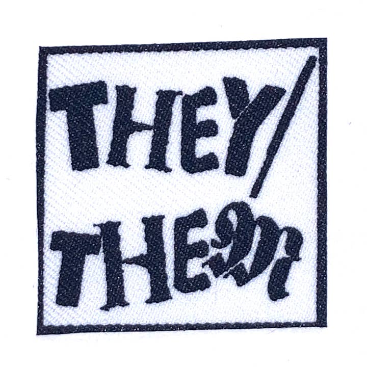 The Darks Art - Vendita all'ingrosso Toppe - Toppa in tessuto di cotone THEY/THEM (nero su bianco)0