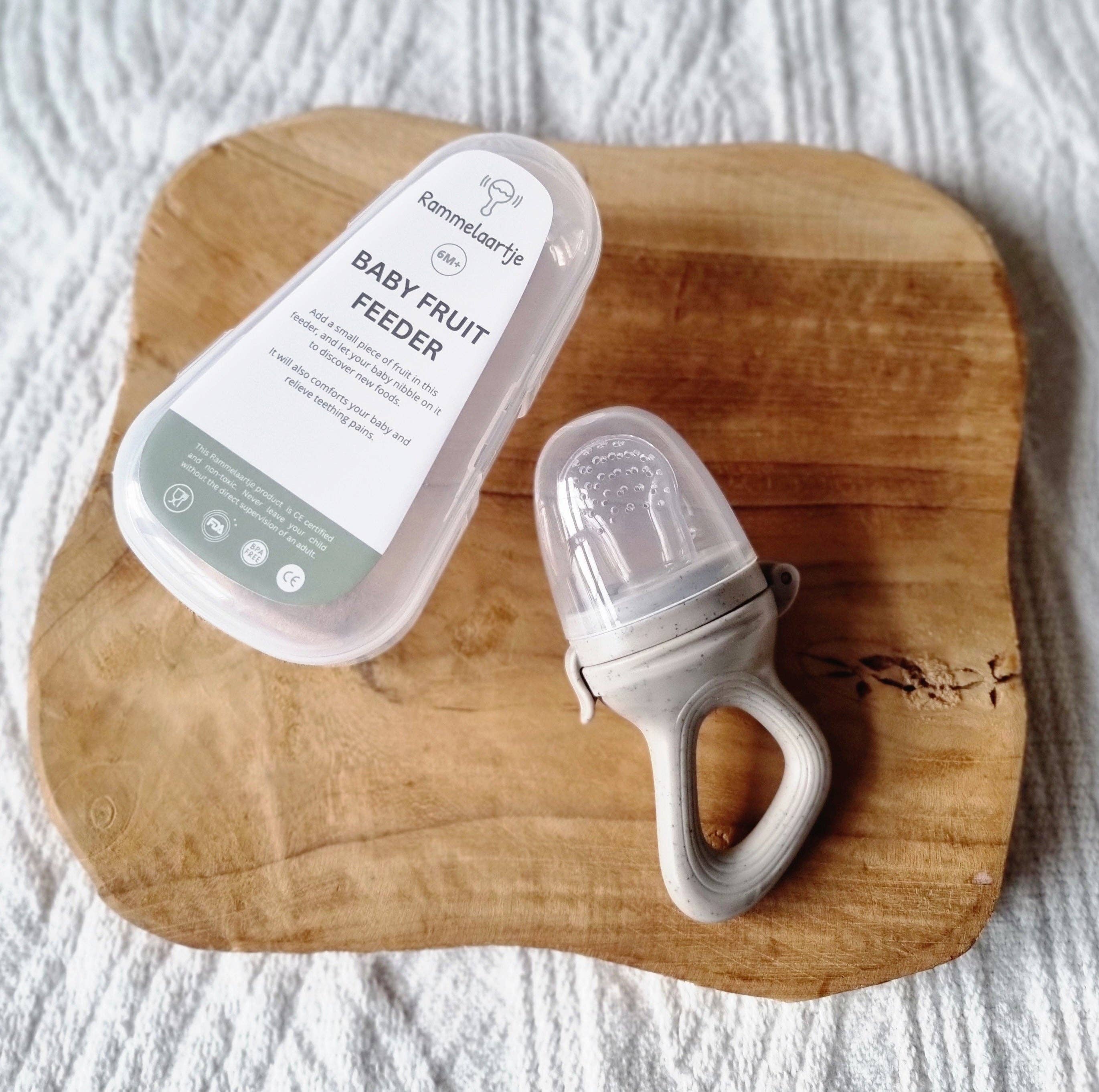 Rammelaartje – wholesale Matningsset - Baby – Fruktmatningsnappar - Sandprickig1