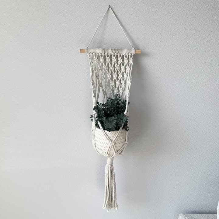 Hammock Macramé Plant Hanger for wholesale by Meesh Drops