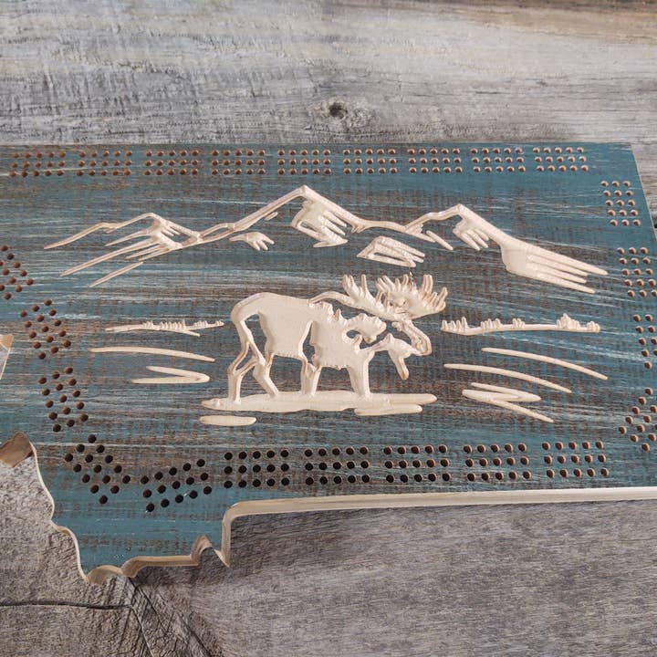 Knotty Pine Woodworks - Wholesale Board Game - Cribbage Board- Moose1