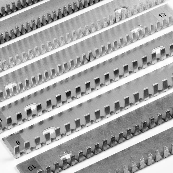 Chloe Loom Sett Combs for wholesale by Mirrix Looms