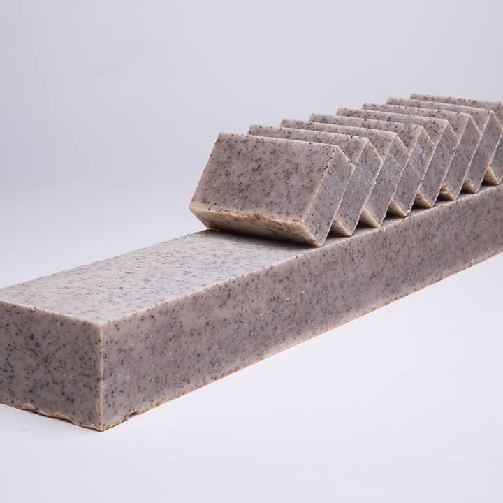 VIAI Beauty - Wholesale Bar Soap - Peppermint Coffee Scrub1