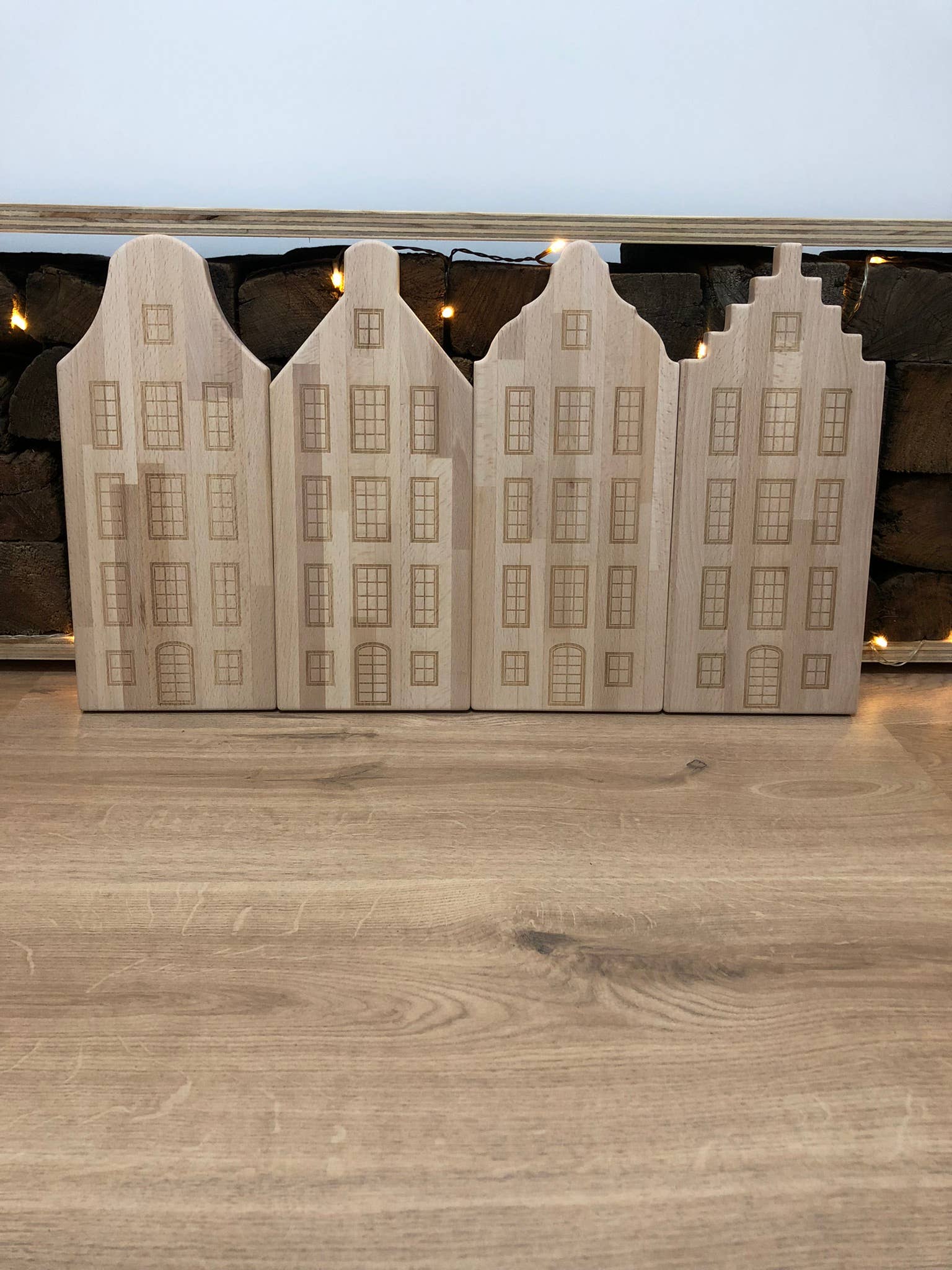 Woodbe – Engroshandel Ostebræt – Skærebræt i bøgetræ formet som et hus1