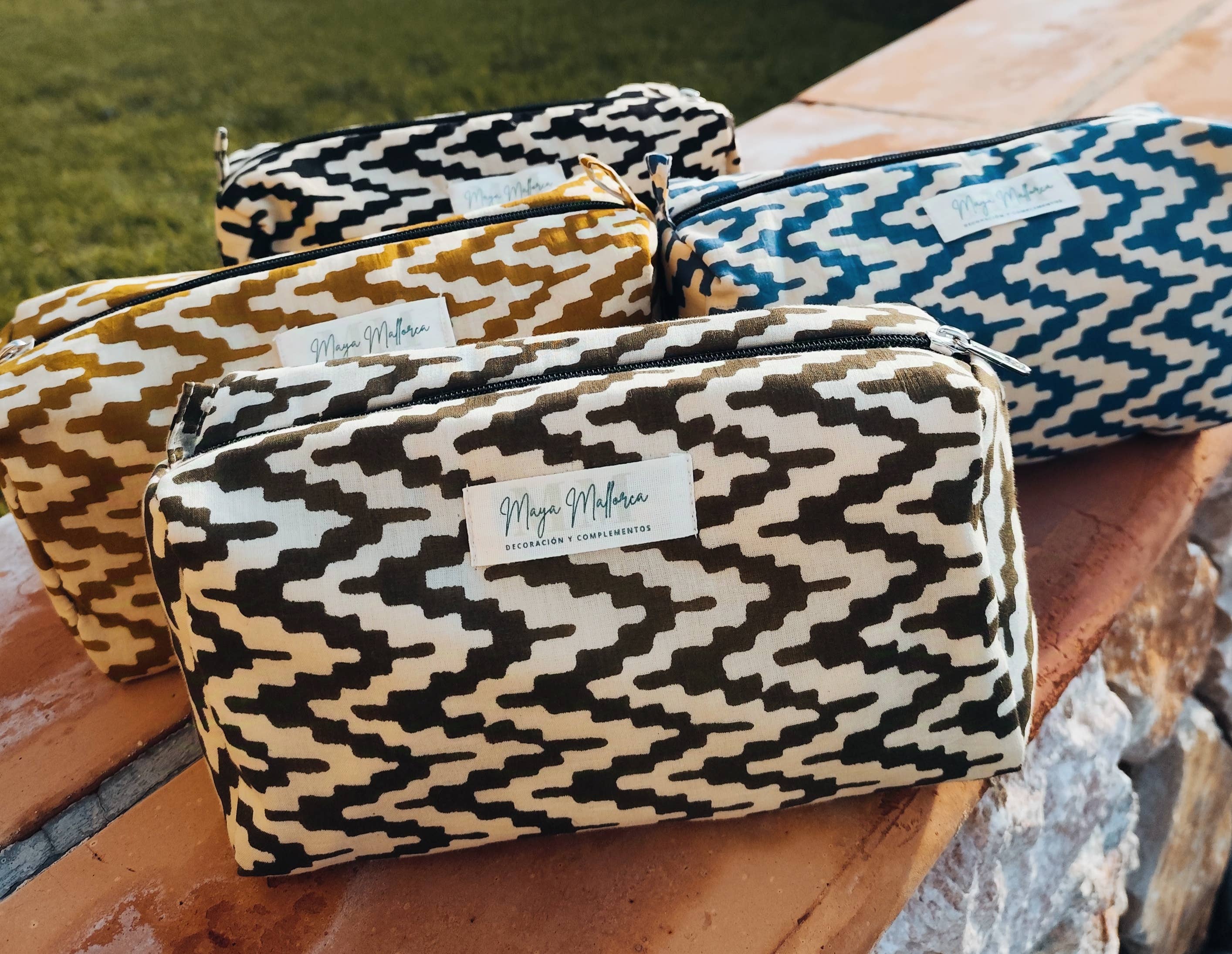 Maya Mallorca - Wholesale Clutch Bag - Women's - BLOCK PRINT COTTON CLUTCH PACK VALLDEMOSA COLLECTION1
