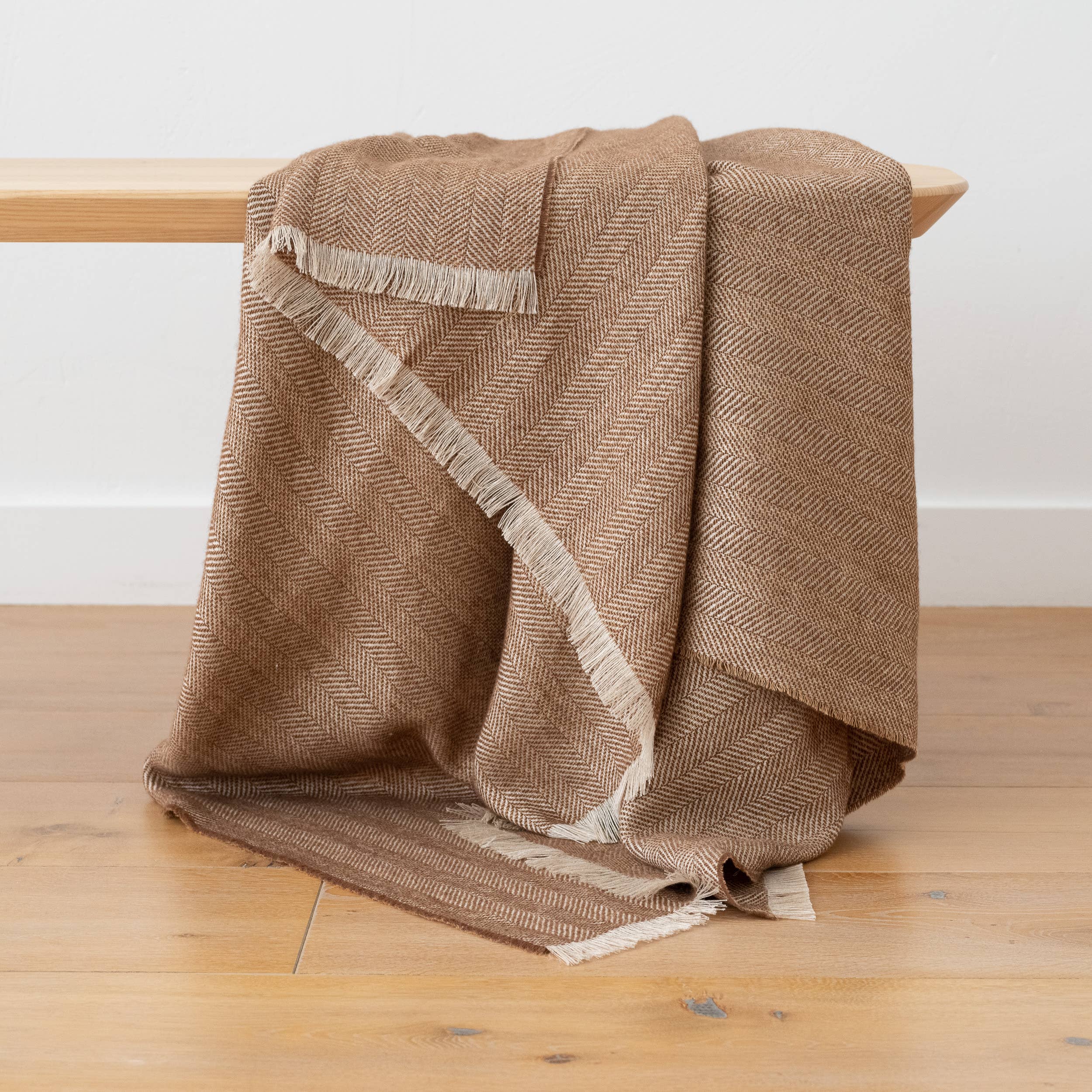 LinenMe - Vente Plaids - Plaid LinenMe en mélange de chanvre et de laine mérinos Cinnamon Hubert2